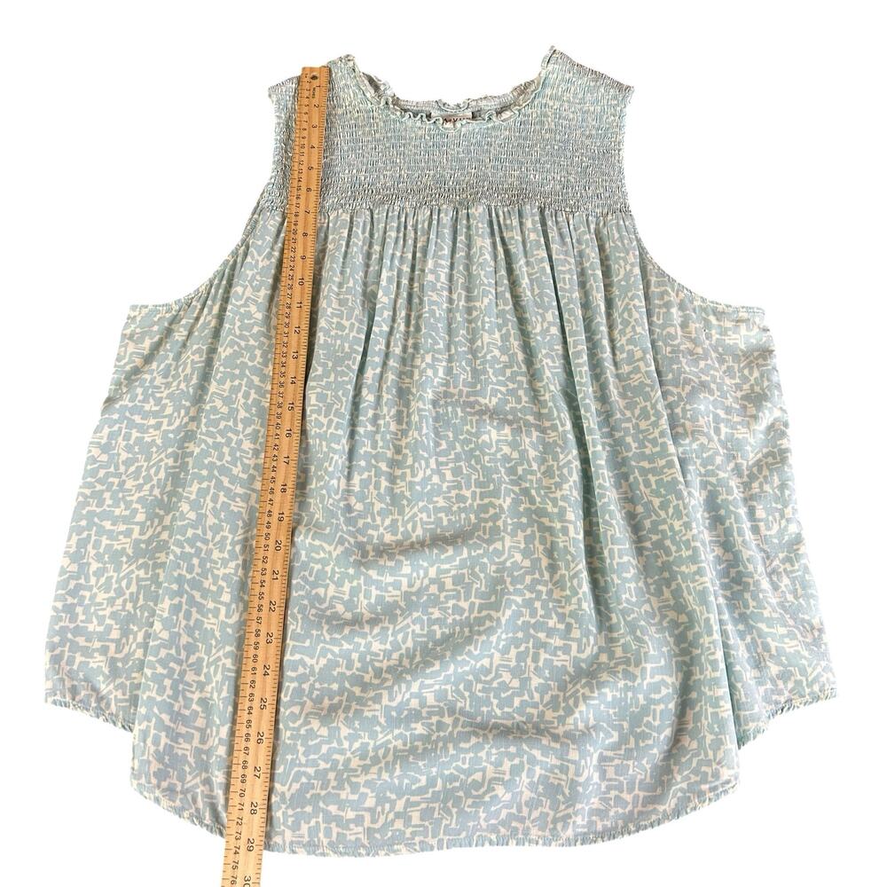 Ava & Viv Top Size 3X Light Blue White Smocked Rayon Cottage Boho Ruffle Blouse - Picture 9 of 11
